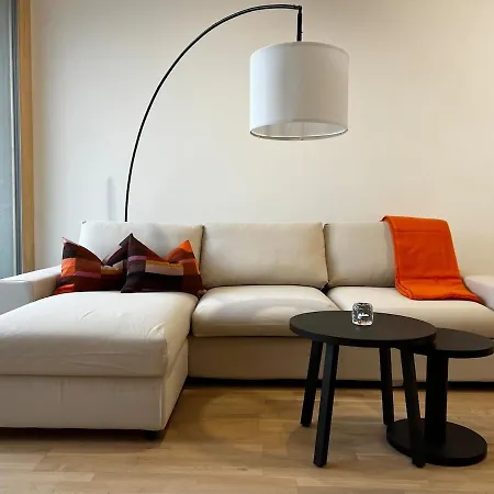 Elegant Flat With Balcony, Workspace, Garage Apartamento *