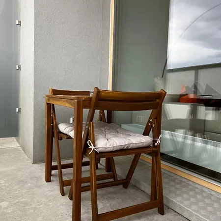 Elegant Flat With Balcony, Workspace, Garage Lejlighed Prag