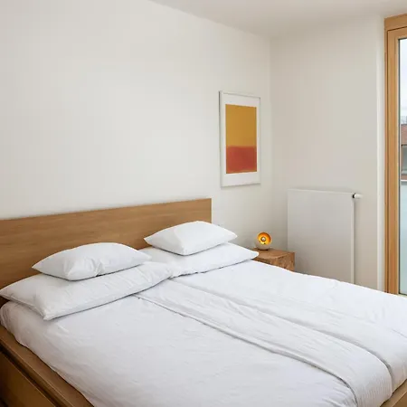 Elegant Flat With Balcony, Workspace, Garage شقة *